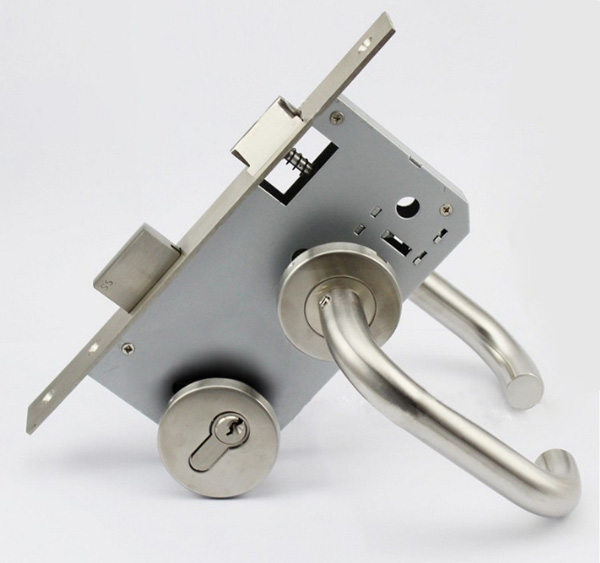 【防火鎖】防火鎖功能特點(diǎn)_防火鎖與普通門鎖的區(qū)別_產(chǎn)品百科-保障網(wǎng)百科