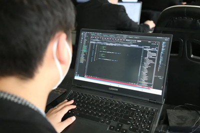 全棧工程師培訓 一站式掌握軟件開發，通往高薪職業的橋梁